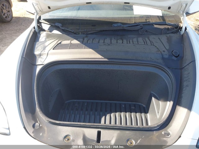 2021 TESLA MODEL Y 5YJYGDEE2MF065434 Photo 9