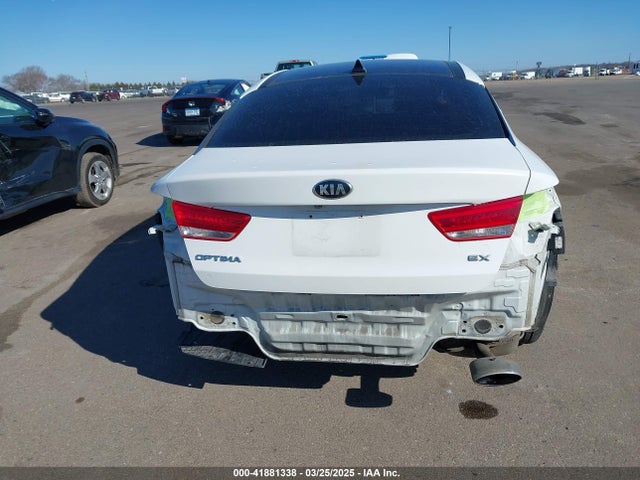 5XXGU4L32GG032974 KIA OPTIMA EX
