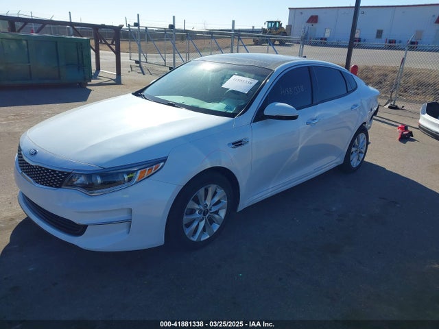 5XXGU4L32GG032974 KIA OPTIMA EX