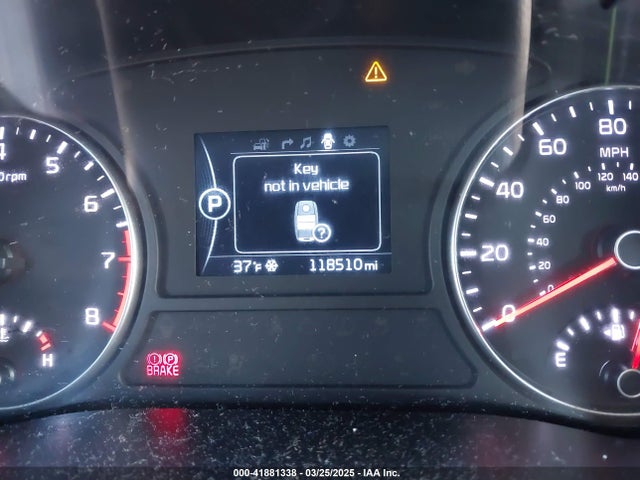 5XXGU4L32GG032974 KIA OPTIMA EX