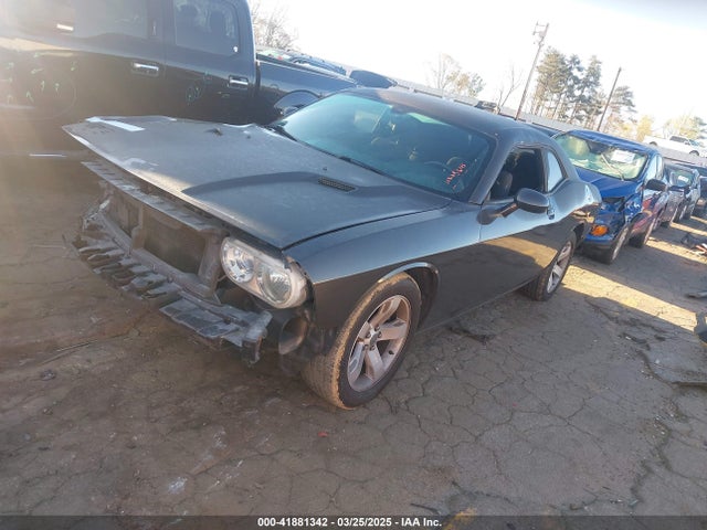 2C3CDYAGXEH225643 Dodge Challenger Sxt