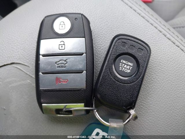 5XXGU4L31GG027250 KIA OPTIMA EX