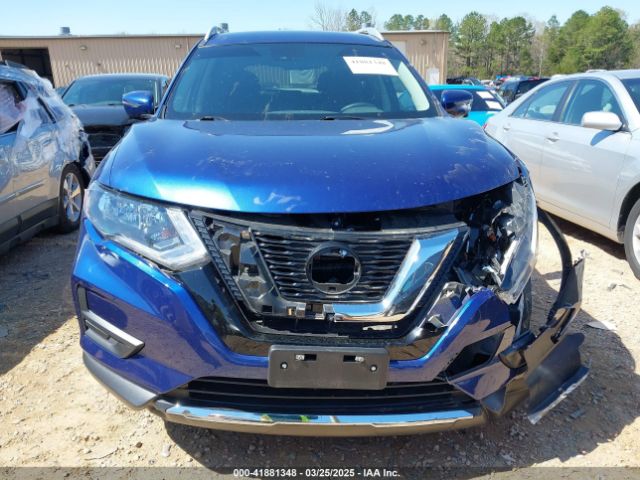 5N1AT2MV1KC769228 Nissan ROGUE SV