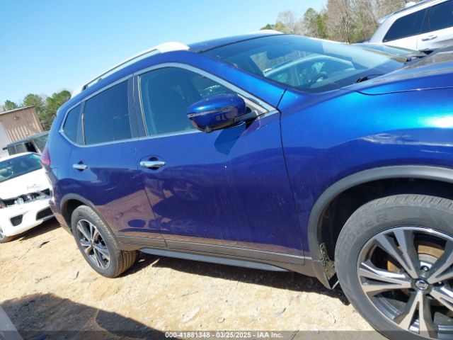 5N1AT2MV1KC769228 Nissan ROGUE SV