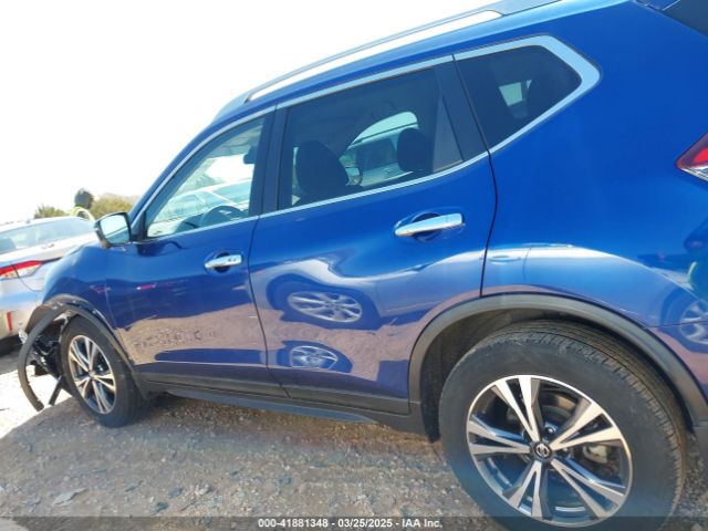 5N1AT2MV1KC769228 Nissan ROGUE SV