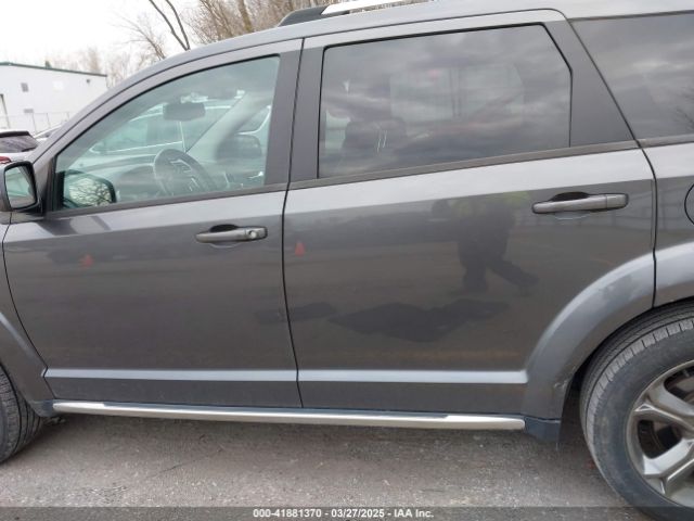 3C4PDCGB0FT639390 Dodge Journey Crossroad