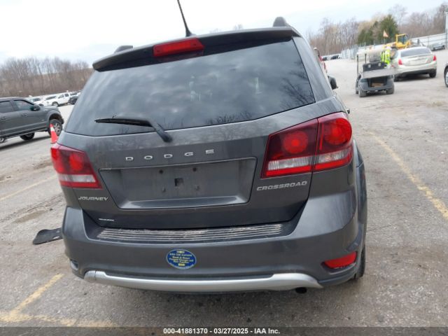 3C4PDCGB0FT639390 Dodge Journey Crossroad