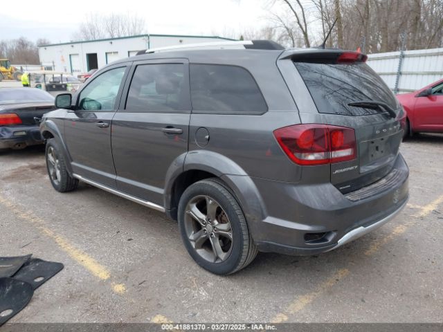 3C4PDCGB0FT639390 Dodge Journey Crossroad