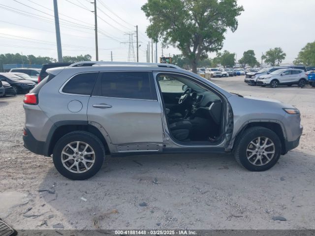 1C4PJMCB4EW107556 Jeep Cherokee Latitude