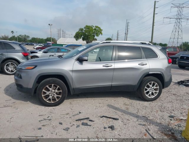 1C4PJMCB4EW107556 Jeep Cherokee Latitude