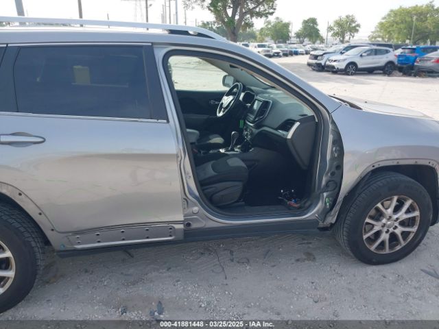 1C4PJMCB4EW107556 Jeep Cherokee Latitude