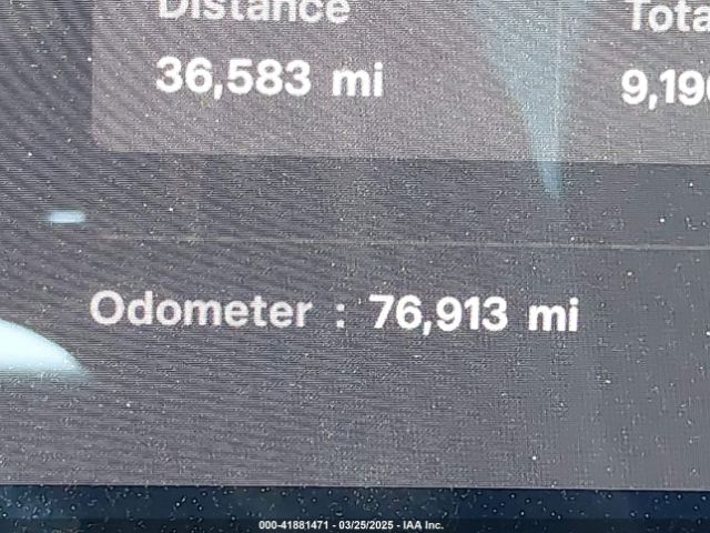 5YJ3E1EAXKF411495 Tesla 2019