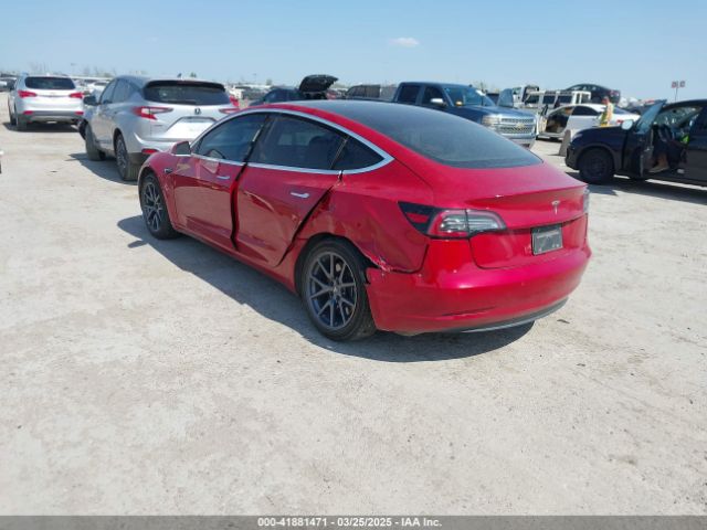 5YJ3E1EAXKF411495 Tesla 2019