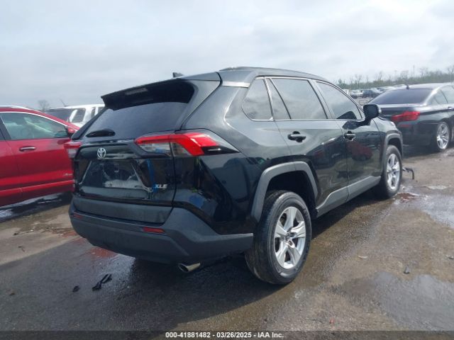 2T3W1RFV0MC087870 Toyota Rav4 Xle