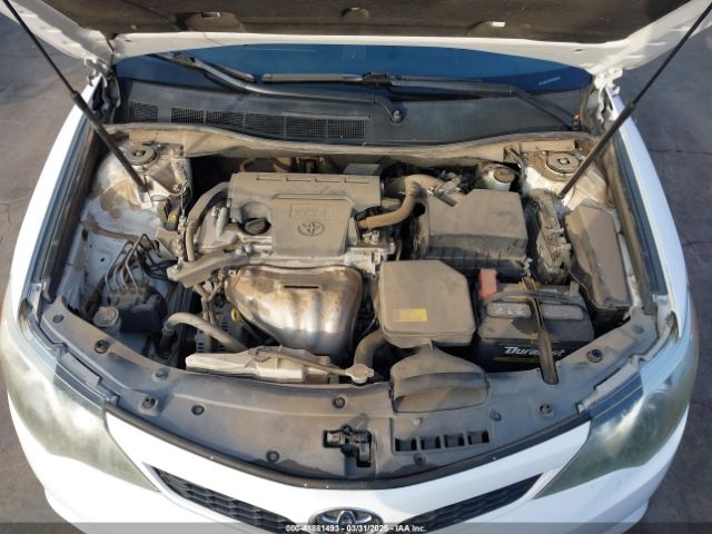 4T1BF1FK1EU802784 Toyota CAMRY SE