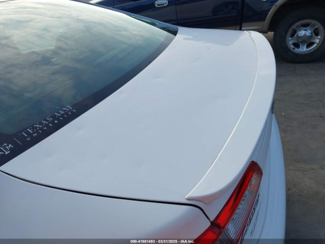 4T1BF1FK1EU802784 Toyota CAMRY SE