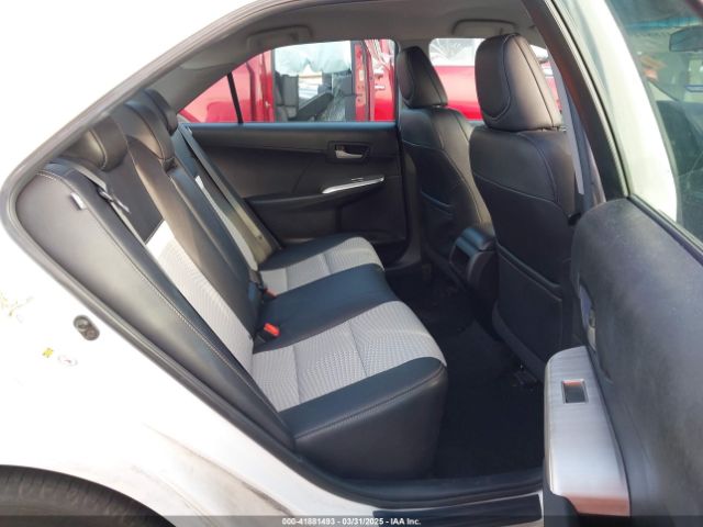 4T1BF1FK1EU802784 Toyota CAMRY SE