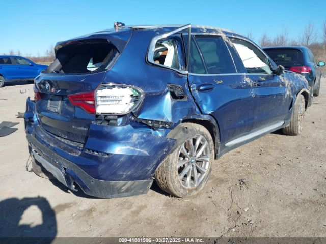 2019 BMW X3 5UXTR9C53KLE16609 Photo 3