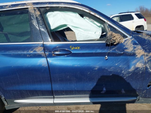 2019 BMW X3 5UXTR9C53KLE16609 Photo 4
