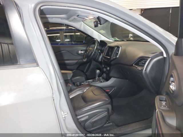 1C4PJMBX8KD458989 Jeep Cherokee Trailhawk 4x4