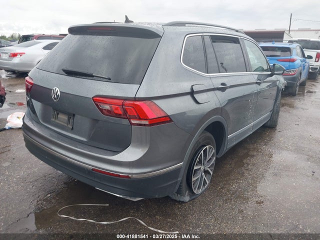 3VV3B7AX0LM121061 Volkswagen Tiguan 2.0t Se/2.0t Se R-line Black/2.0t Sel