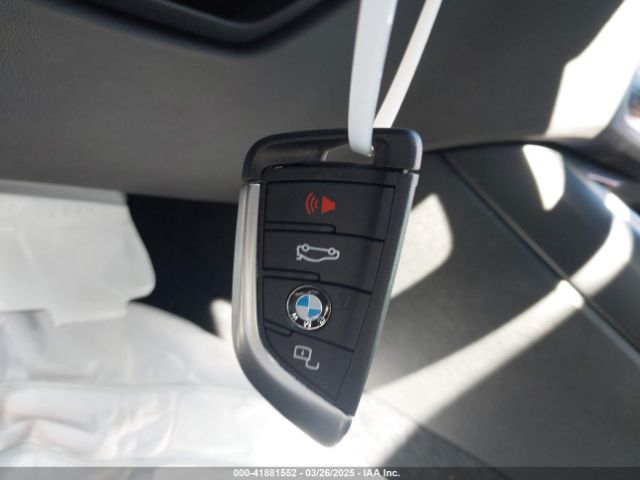 3MW5R1J0XN8C30297 BMW 330I