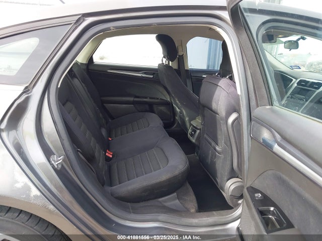 3FA6P0H74ER262673 Ford FUSION SE
