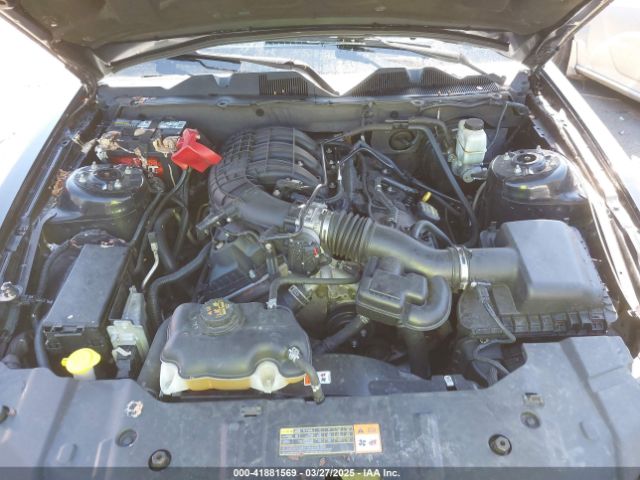 1ZVBP8AM2E5244714 Ford Mustang V6