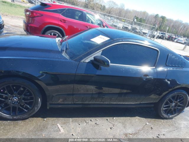 1ZVBP8AM2E5244714 Ford Mustang V6