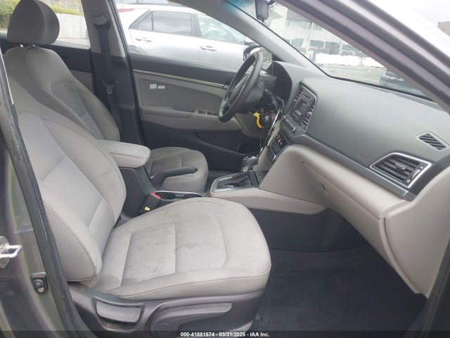 KMHD74LF3HU164511 Hyundai ELANTRA SE