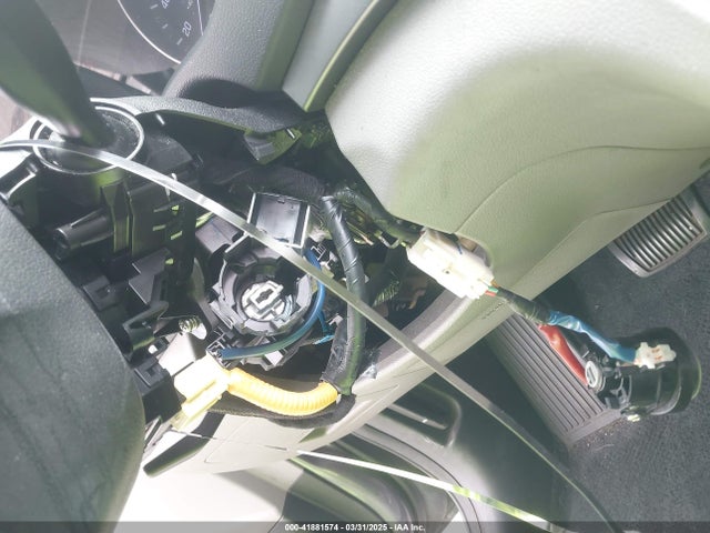 KMHD74LF3HU164511 Hyundai ELANTRA SE