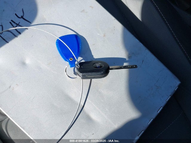 1FMCU0GX8GUB30210 Ford ESCAPE SE