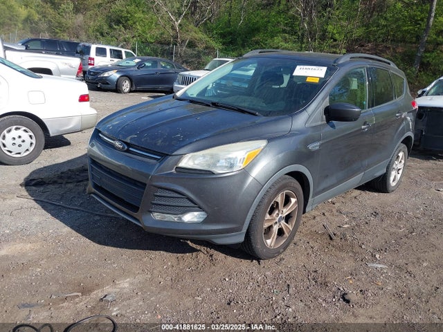 1FMCU0GX8GUB30210 Ford ESCAPE SE