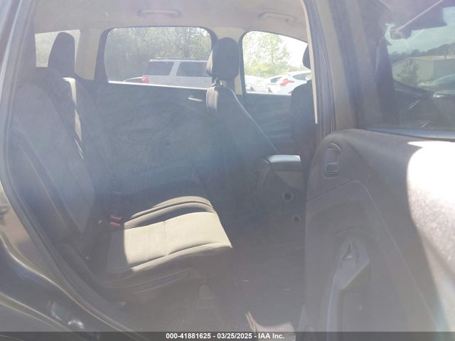 1FMCU0GX8GUB30210 Ford ESCAPE SE