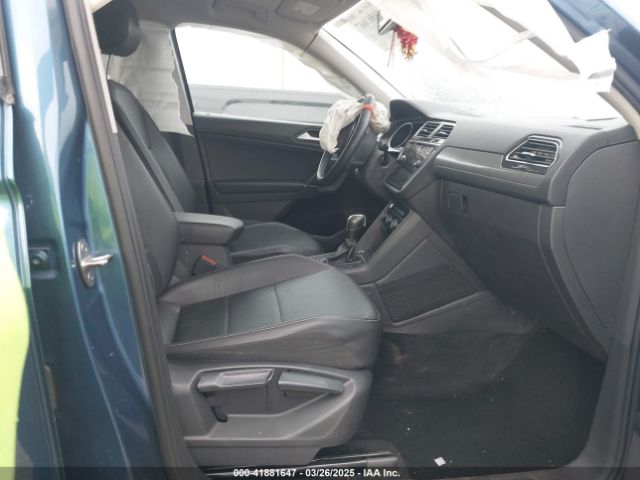 2020 VOLKSWAGEN TIGUAN 3VV3B7AX7LM057732 Photo 4