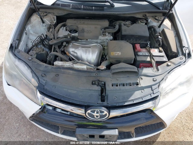 4T1BF1FKXHU401772 Toyota CAMRY SE