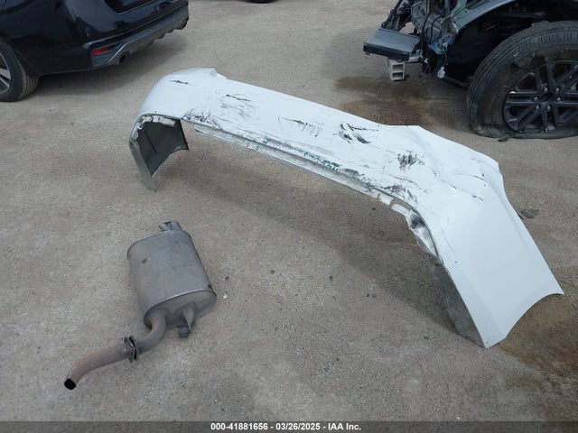 4T1BF1FKXHU401772 Toyota CAMRY SE