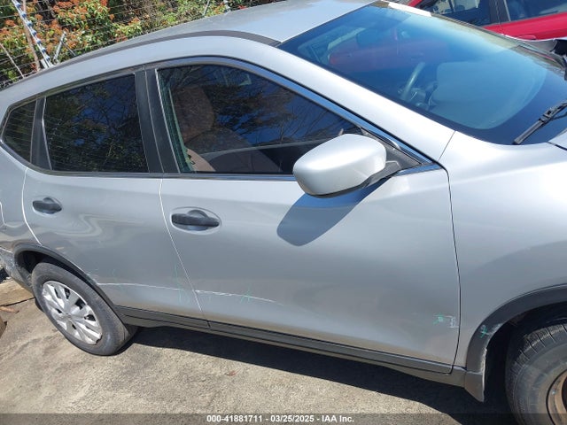 JN8AT2MT2GW013906 Nissan ROGUE S
