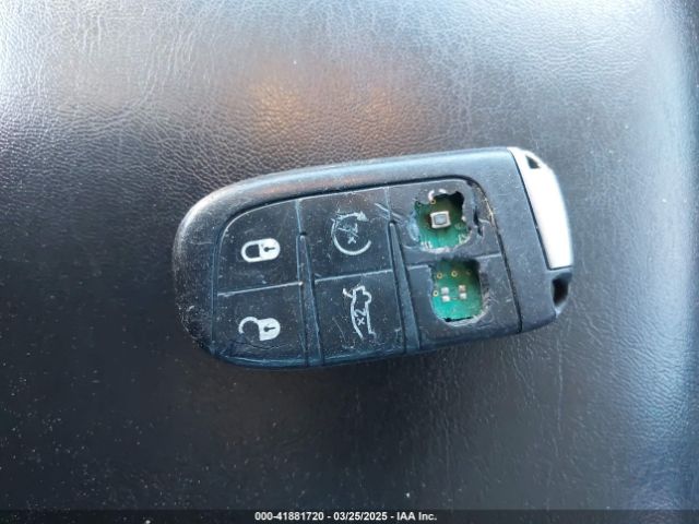 2C3CCAEG3KH536492 Chrysler 300 Limited