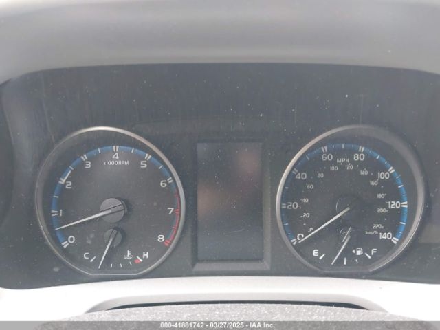 2T3RFREVXJW699293 Toyota Rav4 Adventure