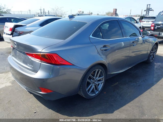 JTHBA1D2XJ5065643 Lexus IS 300