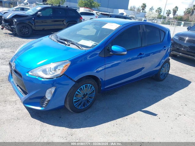 JTDKDTB37G1117861 Toyota Prius C Two