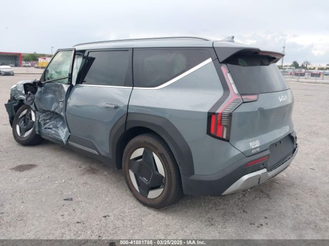 2024 KIA EV9 KNDAFFS55R6033424 Photo 2