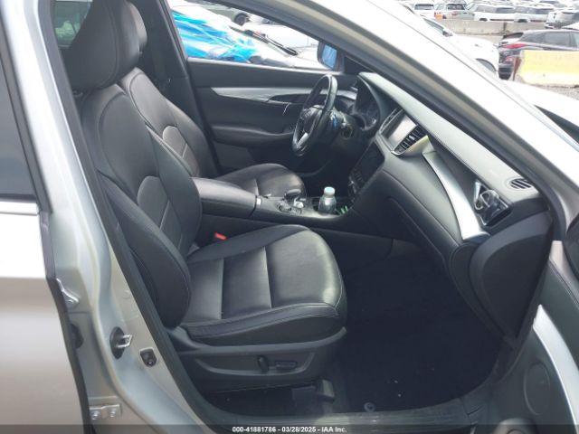 2019 INFINITI QX50 3PCAJ5M37KF148220 Photo 4