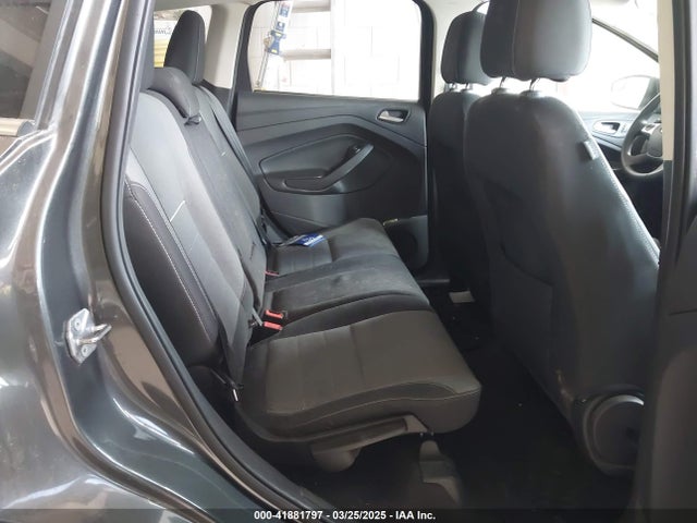 1FMCU9G94FUA46437 Ford ESCAPE SE
