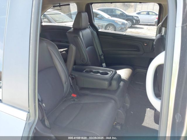 5FNRL6H84NB012947 Honda Odyssey Touring