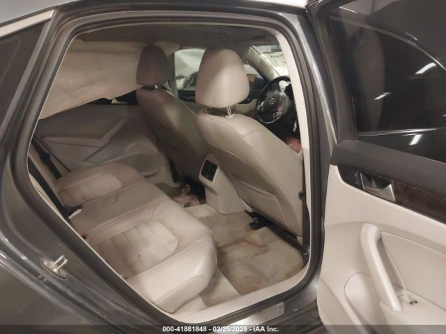 1VWCT7A38FC122406 Volkswagen Passat 1.8t Sel Premium
