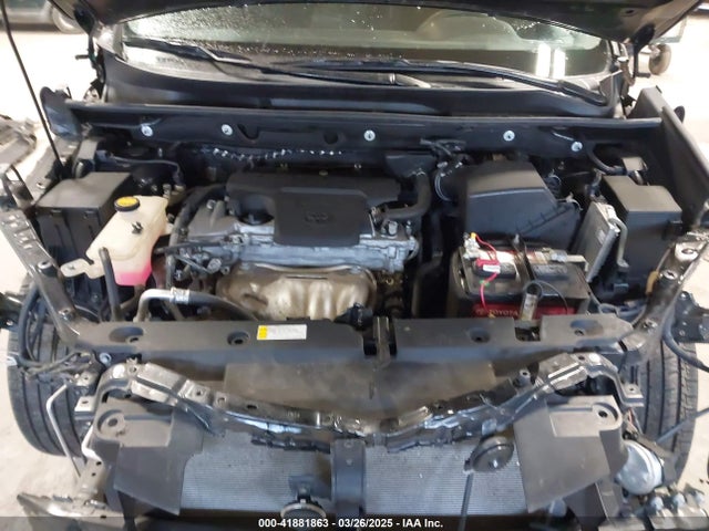 2T3RFREV0JW715761 Toyota Rav4 Adventure