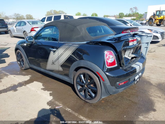 2012 MINI COOPER S WMWSY3C56CT144291 Photo 2
