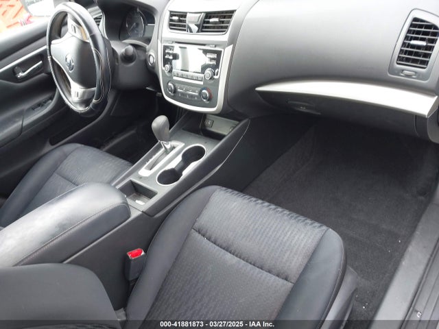 1N4AL3AP0HC498385 Nissan Altima 2.5 S